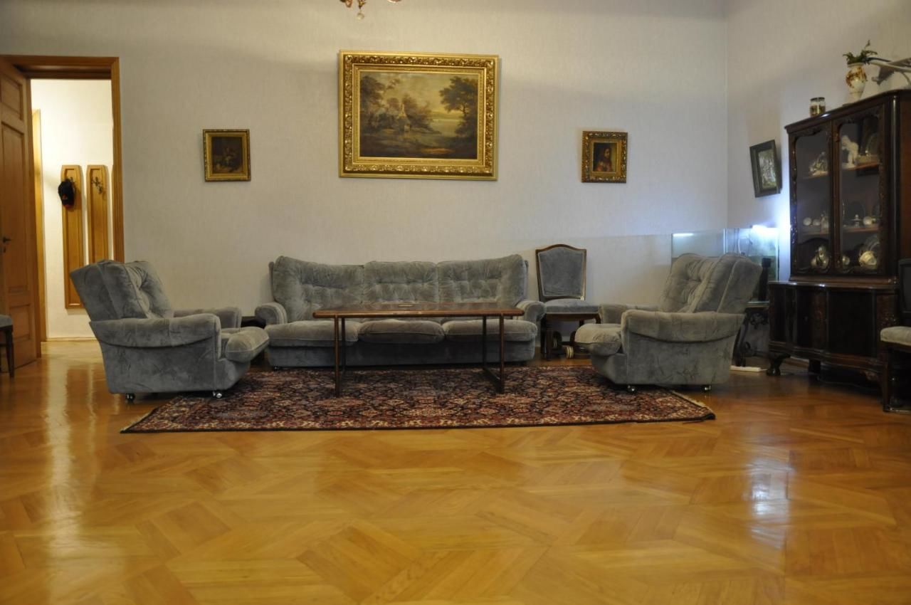 Гостевой дом The Flat Тбилиси-34