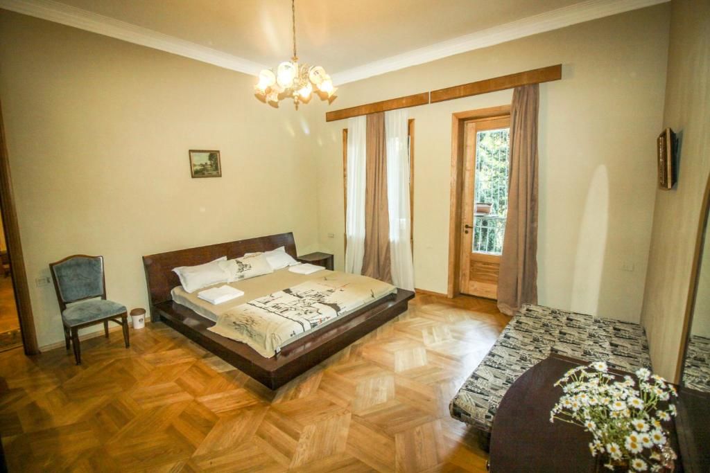Гостевой дом The Flat Тбилиси-49